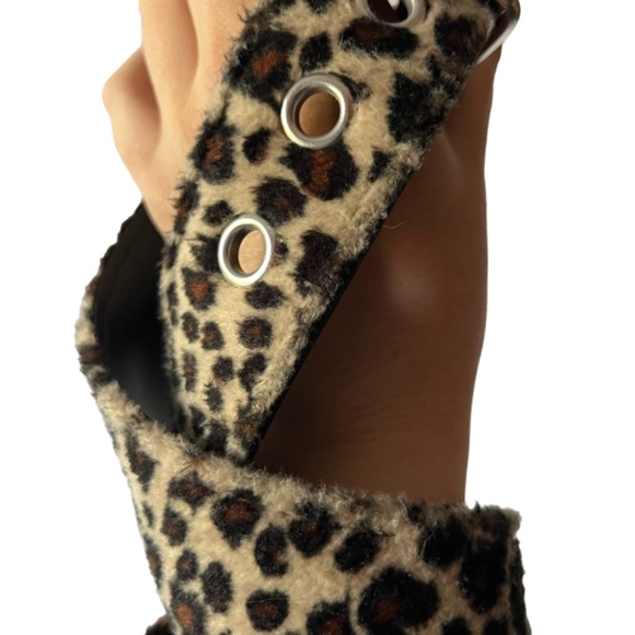 Y2K 90s Vintage Fuzzy Cheetah Print Belt - Picture 2 of 7